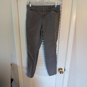 Old Navy Pixie Mid-rise Size 4 Gray Pants Euc Slim